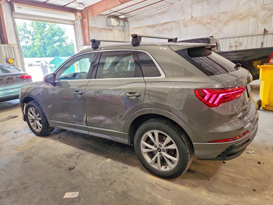 صورة رقم 2 من المزاد - 2023 AUDI Q3 مع VIN WA1DECF31P1132320