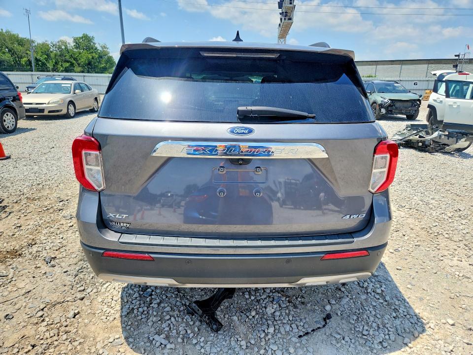 Photo 6 from auction – 2022 FORD EXPLORER with VIN 1FMSK8DH8NGA23909