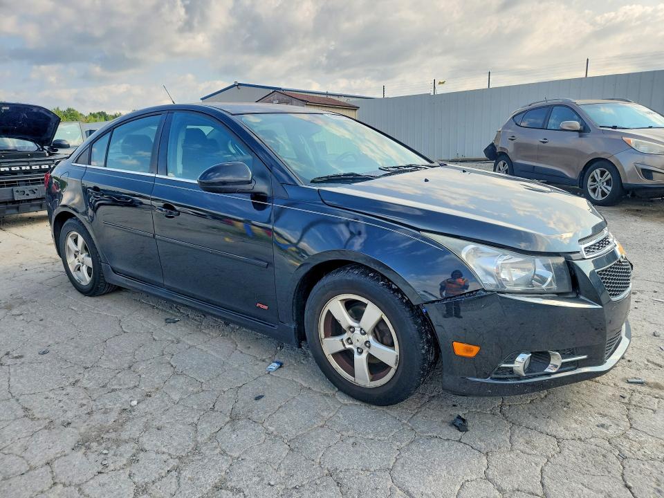 Photo 4 from auction – 2013 CHEVROLET CRUZE with VIN 1G1PC5SB2D7103282
