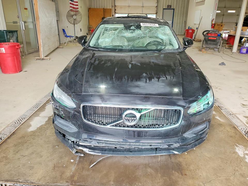Photo 5 from auction – 2018 VOLVO S90 with VIN LVY992MK0JP032324