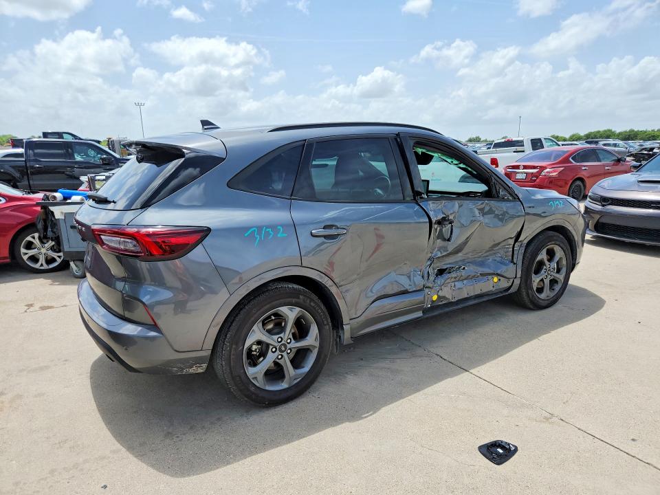Photo 3 from auction – 2024 FORD ESCAPE with VIN 1FMCU0MN8RUB62516