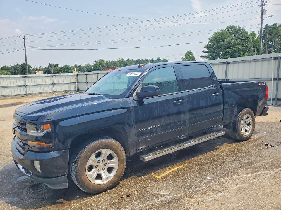 CHEVROLET SILVERADO 2017 with VIN 3GCUKREC9HG485295 - Photo from auction