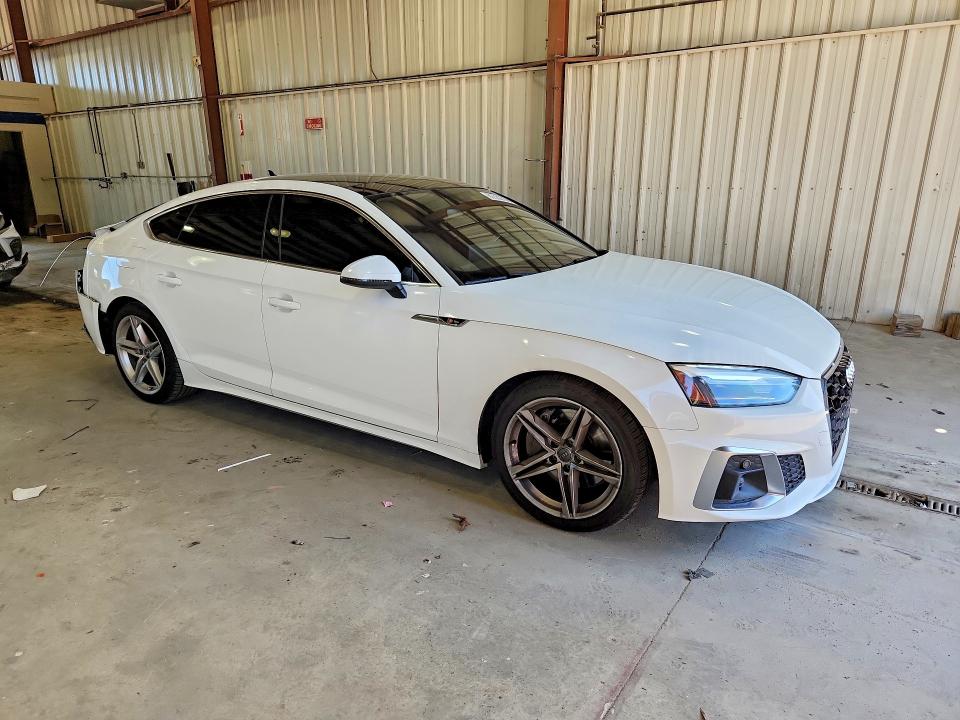 صورة رقم 4 من المزاد - 2021 AUDI A5 مع VIN WAUDACF56MA016235