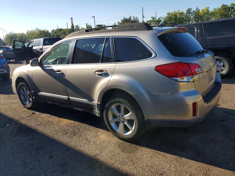 Photo 2 from auction – 2014 SUBARU OUTBACK with VIN 4S4BRBLC8E3267548