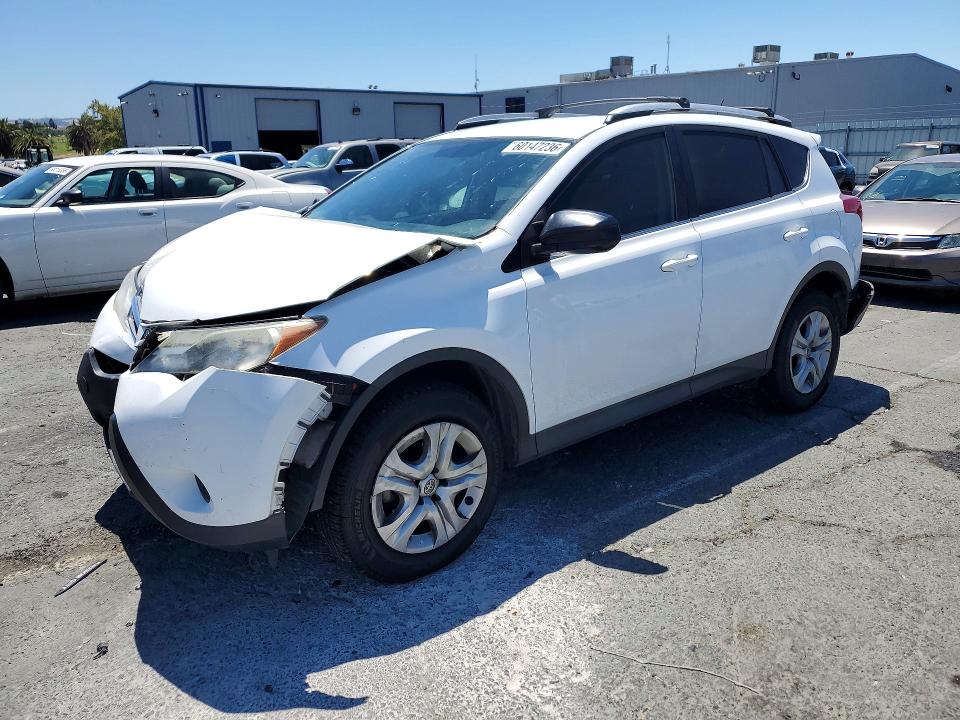 TOYOTA RAV4 2015 with VIN 2T3BFREV8FW285406 - Photo from auction