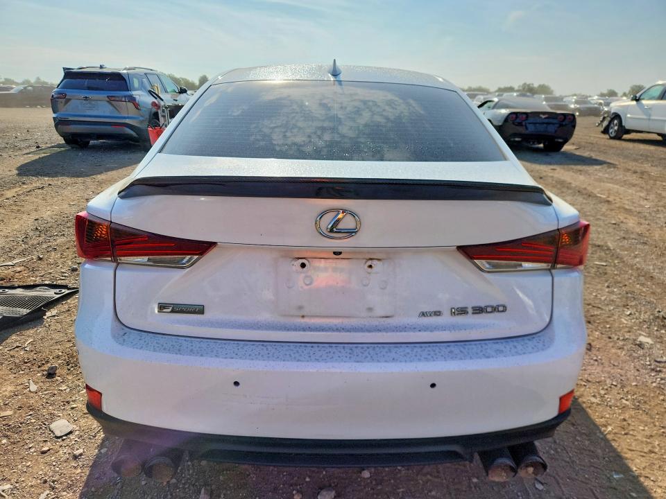 Photo 6 from auction – 2019 LEXUS IS with VIN JTHC81D27K5035307