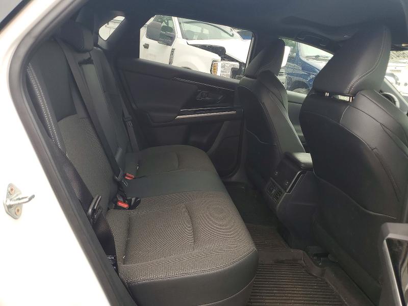 Zdjęcie 11 z aukcji – 2024 TOYOTA BZ4X z VIN JTMABACA2RA085472