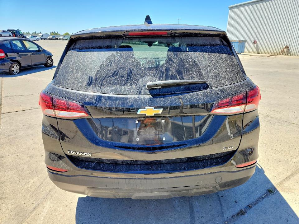Photo 6 from auction – 2022 CHEVROLET EQUINOX with VIN 2GNAXSEV1N6153427