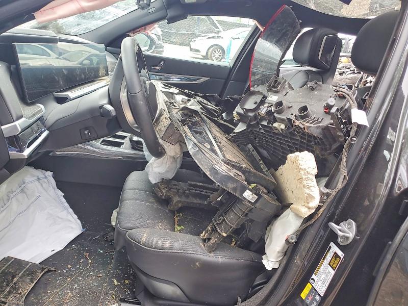 Photo 7 from auction – 2025 BMW I7 with VIN WBY43EJ09SCV35106