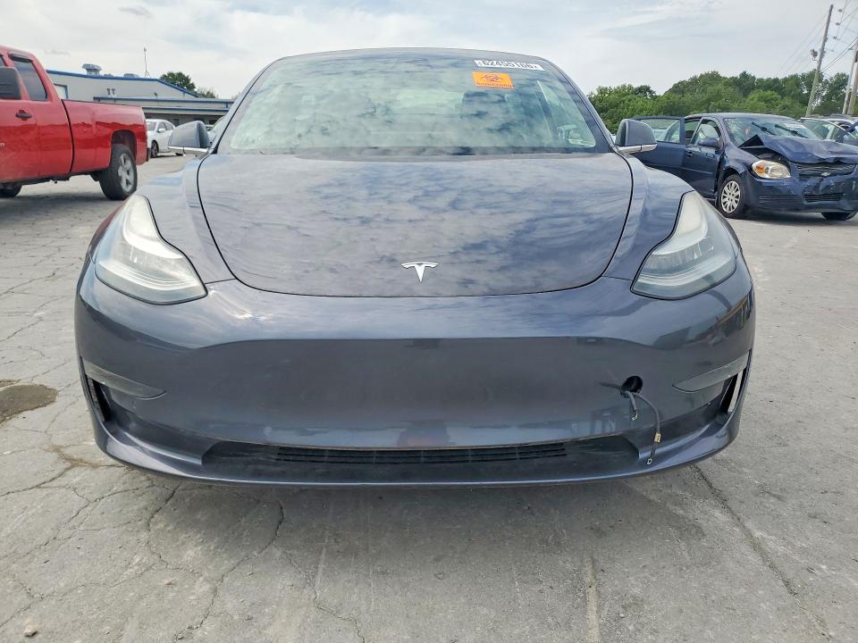 Photo 5 from auction – 2019 TESLA MODEL 3 with VIN 5YJ3E1EA8KF307605