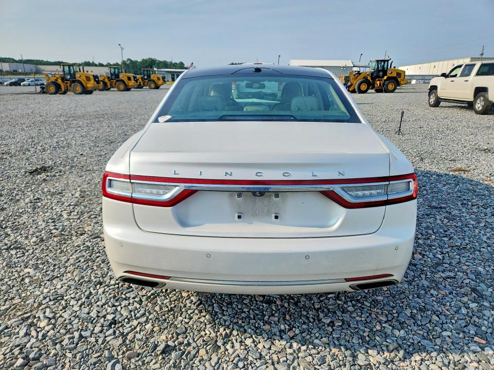Photo 6 from auction – 2017 LINCOLN CONTINENTAL with VIN 1LN6L9RP9H5607434