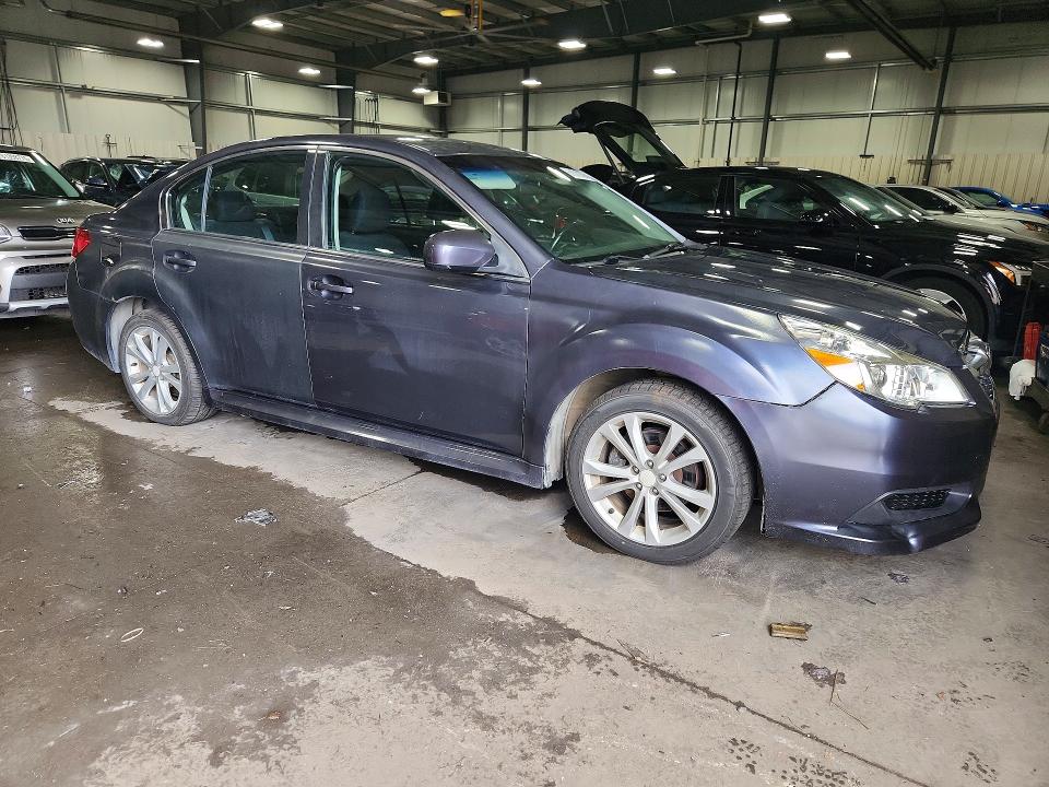 Photo 4 from auction – 2014 SUBARU LEGACY with VIN 4S3BMCC66E3018460