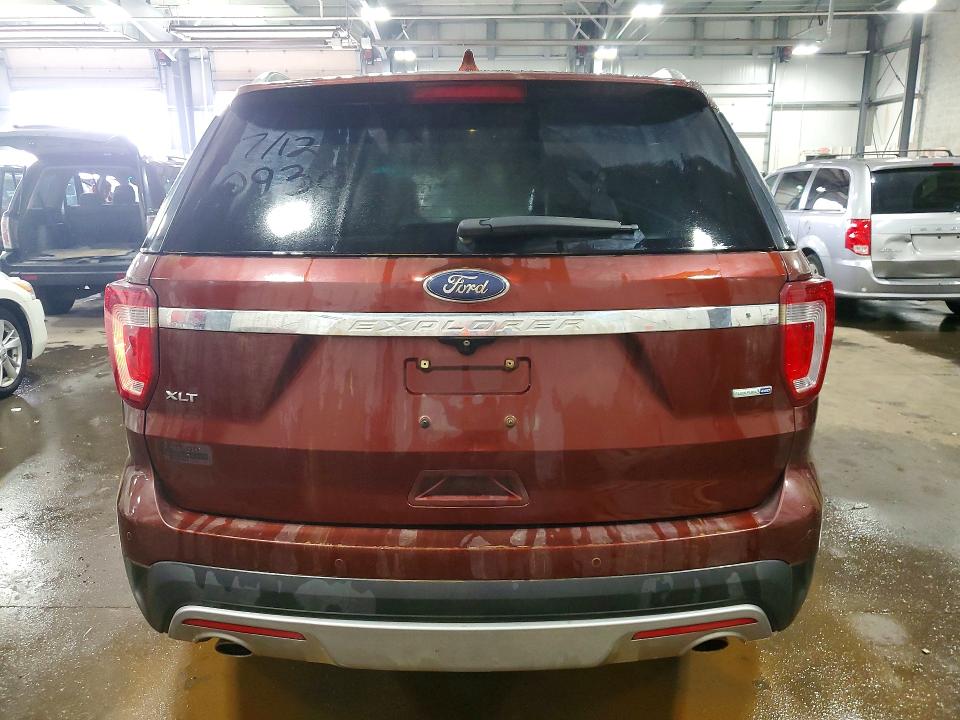 Photo 6 from auction – 2016 FORD EXPLORER with VIN 1FM5K8D85GGA95960