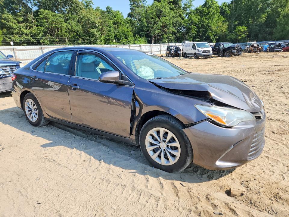 Photo 4 from auction – 2016 TOYOTA CAMRY with VIN 4T4BF1FK6GR526577