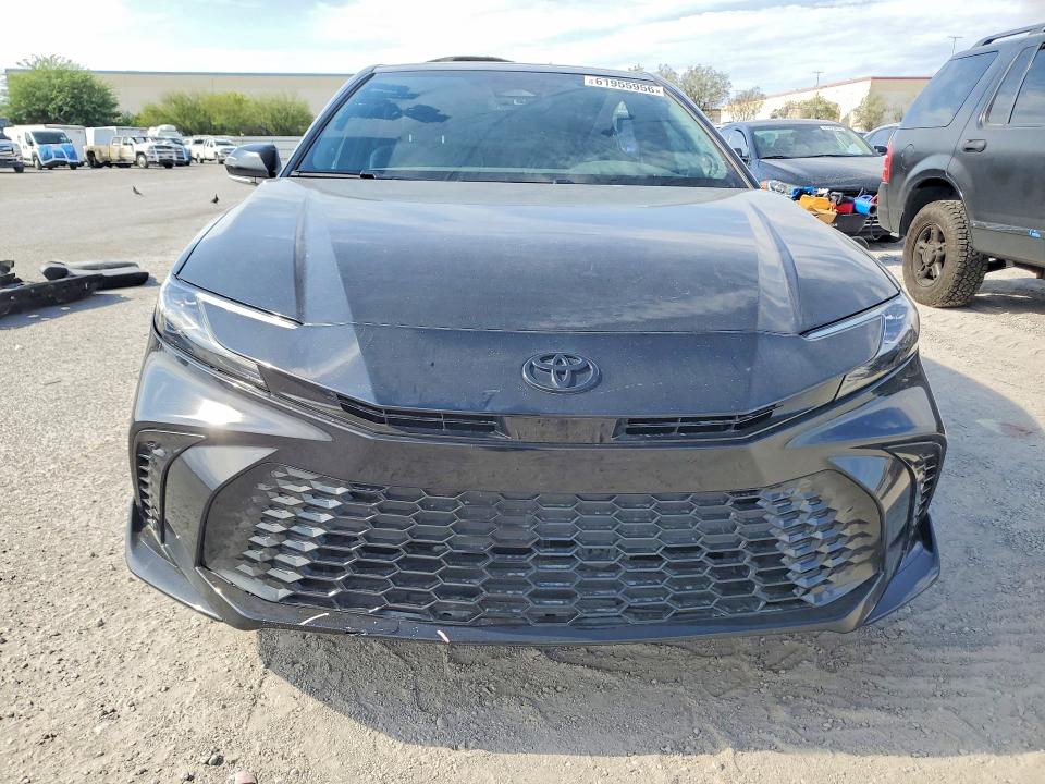 Photo 5 from auction – 2025 TOYOTA CAMRY with VIN 4T1DAACK2SU102361