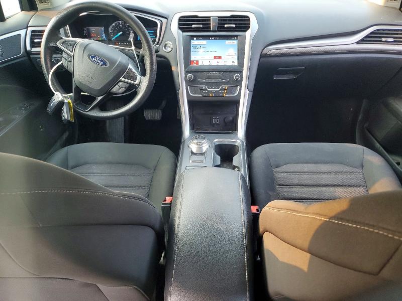 Photo 8 from auction – 2019 FORD FUSION with VIN 3FA6P0LU9KR208536