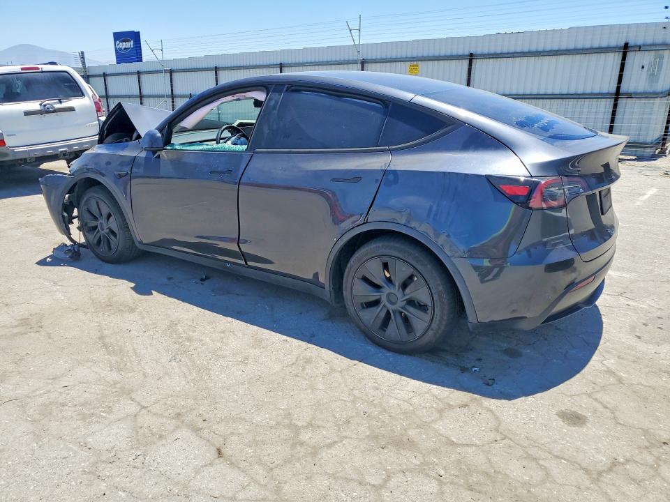 Photo 2 from auction – 2025 TESLA MODEL Y with VIN 7SAYGDED7SF240686