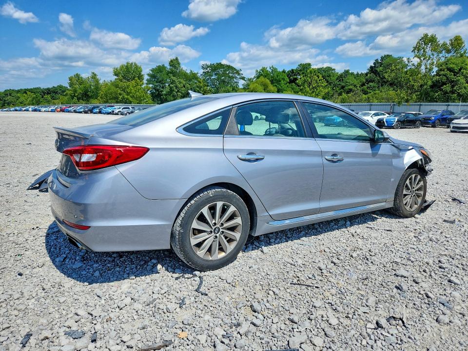 Photo 3 from auction – 2015 HYUNDAI SONATA with VIN 5NPE34AF3FH233258