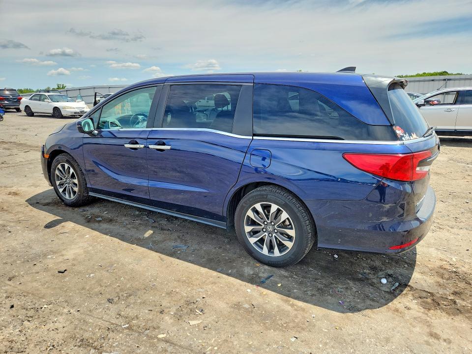Photo 2 from auction – 2023 HONDA ODYSSEY with VIN 5FNRL6H65PB030083