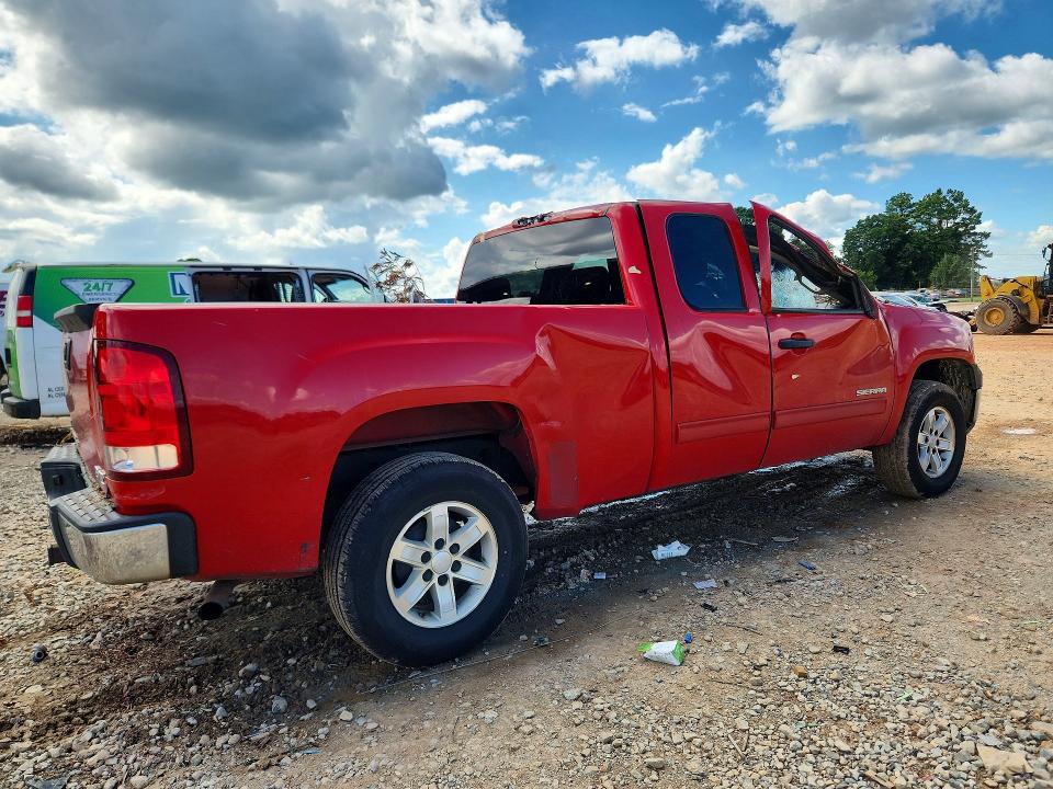 Photo 3 from auction – 2010 GMC SIERRA with VIN 1GTSCVE05AZ107015