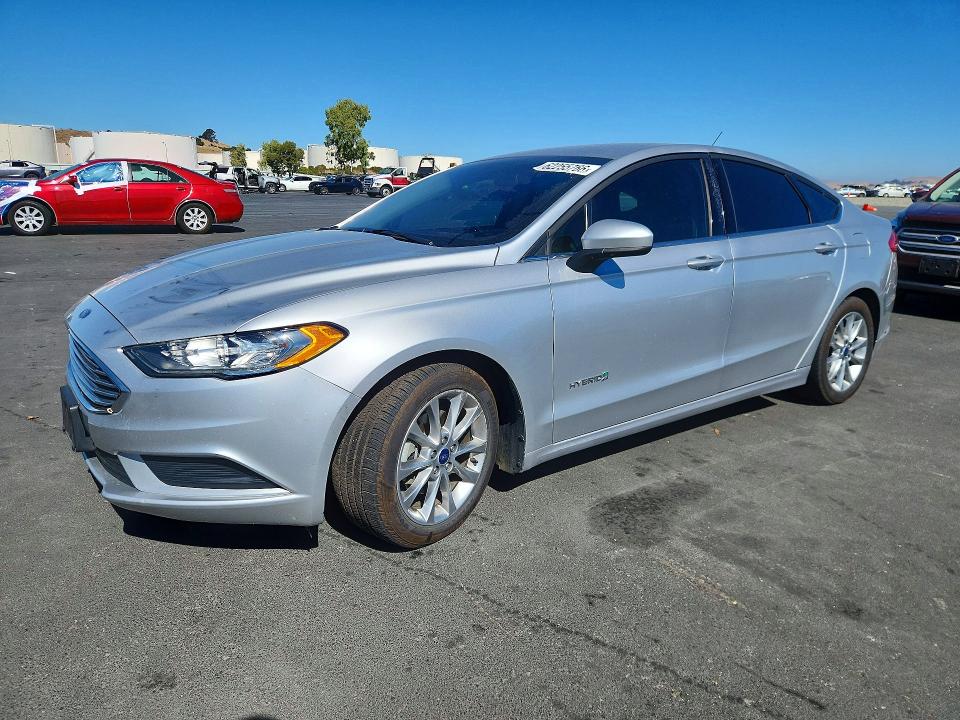 FORD FUSION 2017 с VIN 3FA6P0LU3HR217306 - Фото с аукциона