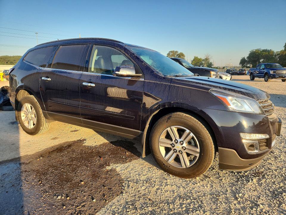 Photo 4 from auction – 2015 CHEVROLET TRAVERSE with VIN 1GNKRGKD4FJ122197