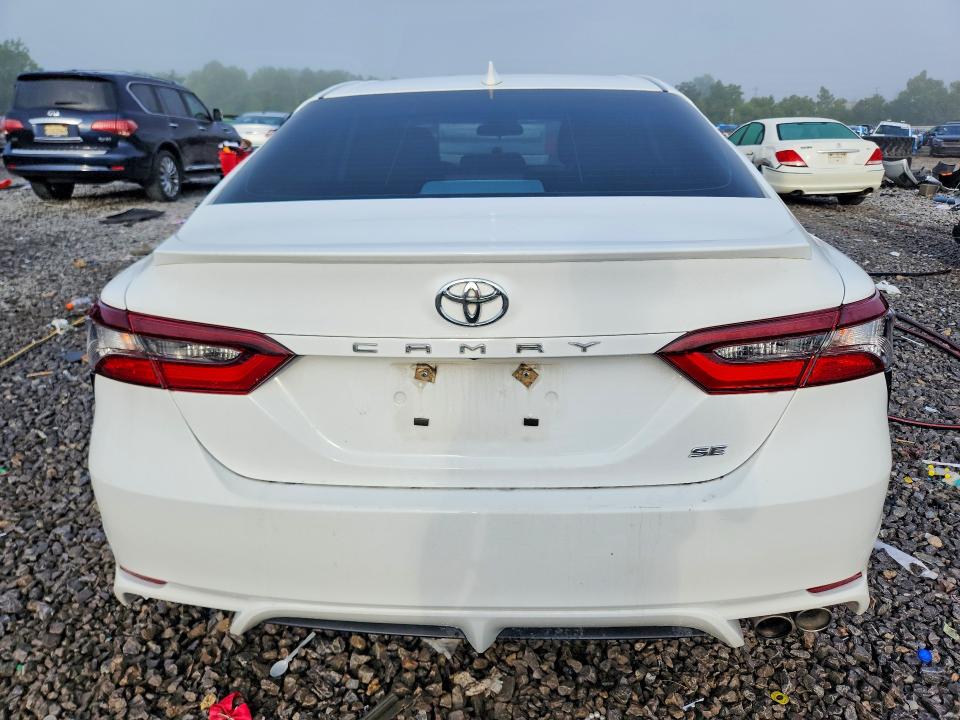 Photo 6 from auction – 2023 TOYOTA CAMRY with VIN 4T1G11AK2PU173938