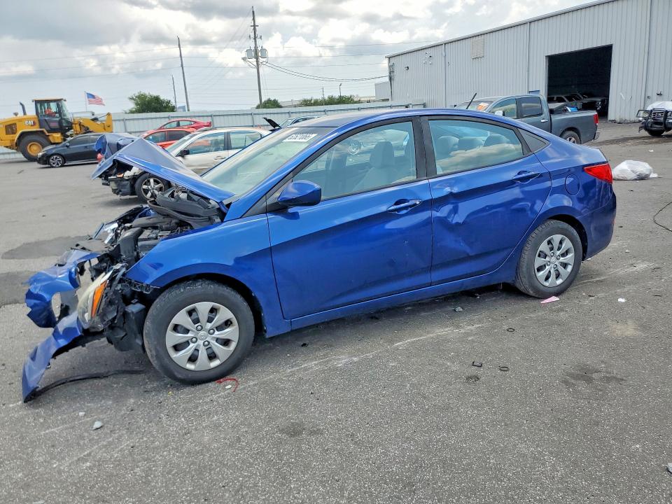 HYUNDAI ACCENT 2017 with VIN KMHCT4AE5HU332585 - Photo from auction