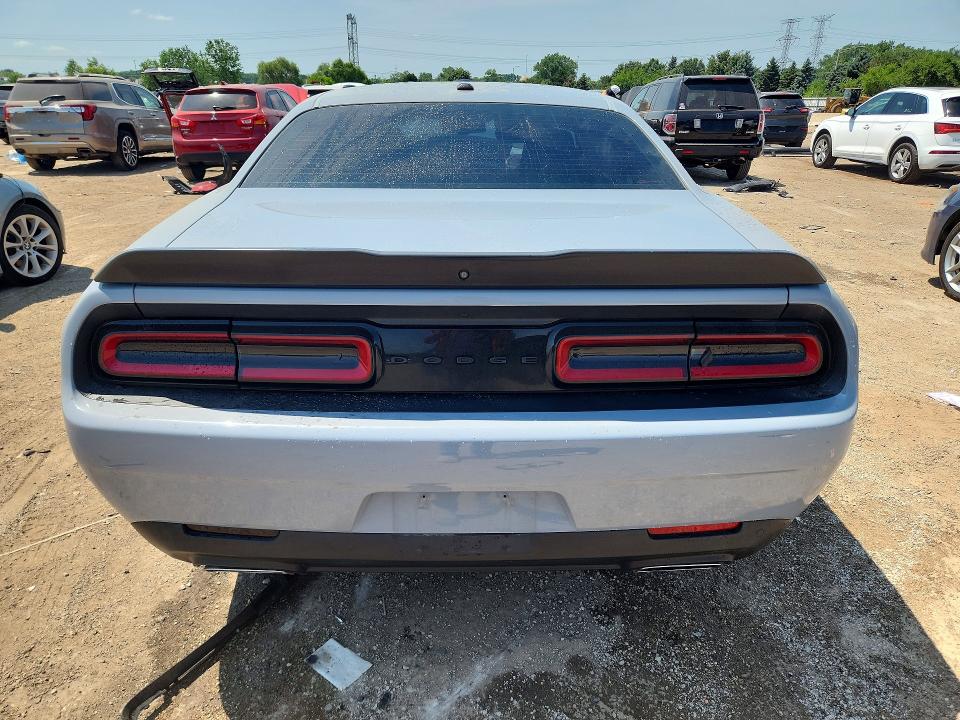 Photo 6 from auction – 2021 DODGE CHALLENGER with VIN 2C3CDZBT3MH572828