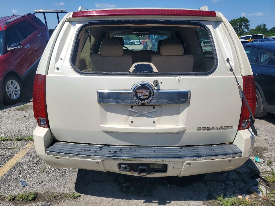 Photo 6 from auction – 2008 CADILLAC ESCALADE with VIN 1GYFK66828R119061