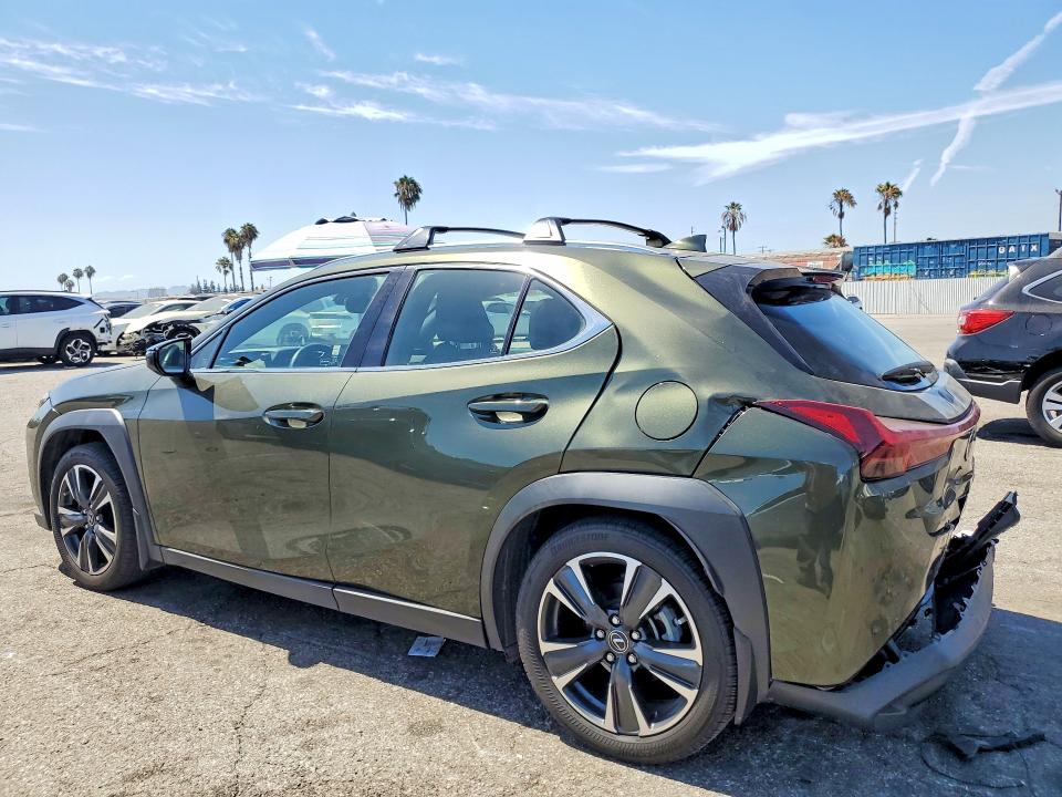 Photo 2 from auction – 2023 LEXUS UX 250H with VIN JTHX6JBH4P2150647