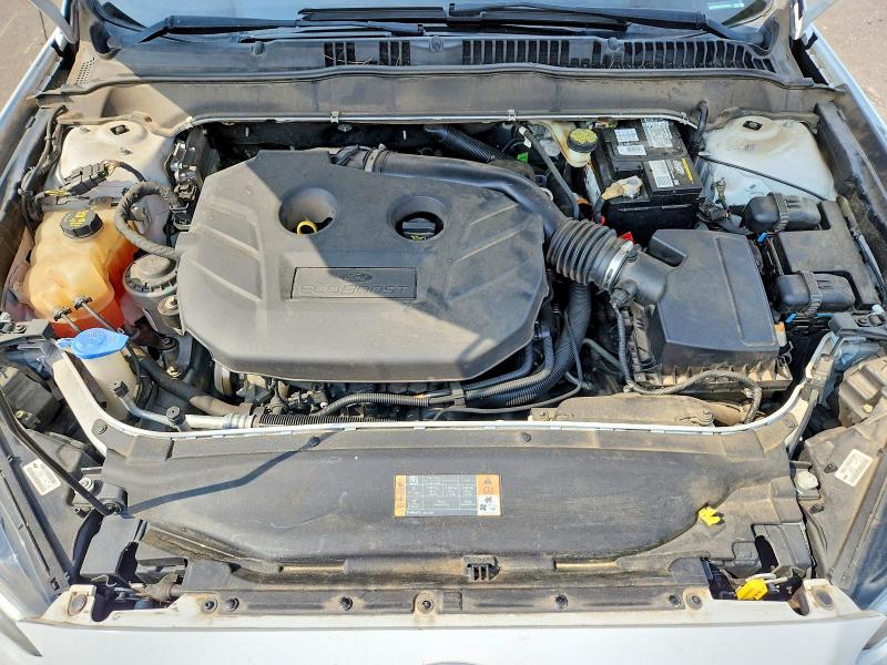 Photo 11 from auction – 2015 FORD FUSION with VIN 3FA6P0K92FR253868