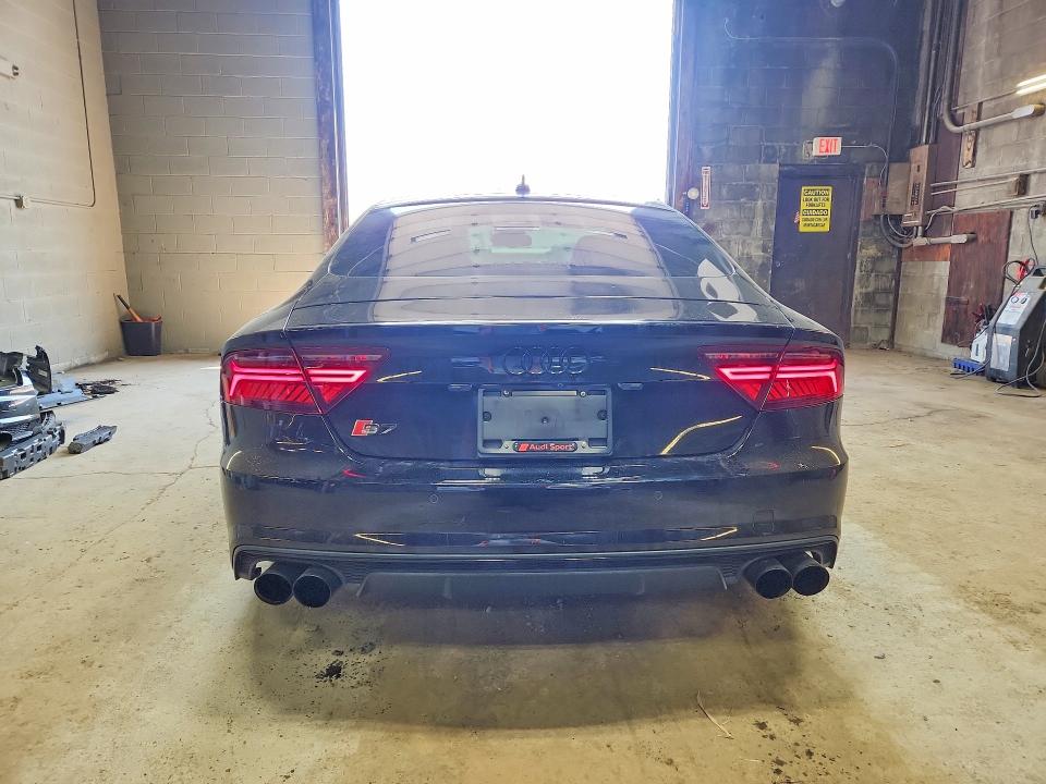 Photo 6 from auction – 2017 AUDI S7 with VIN WAU2FAFCXHN117952