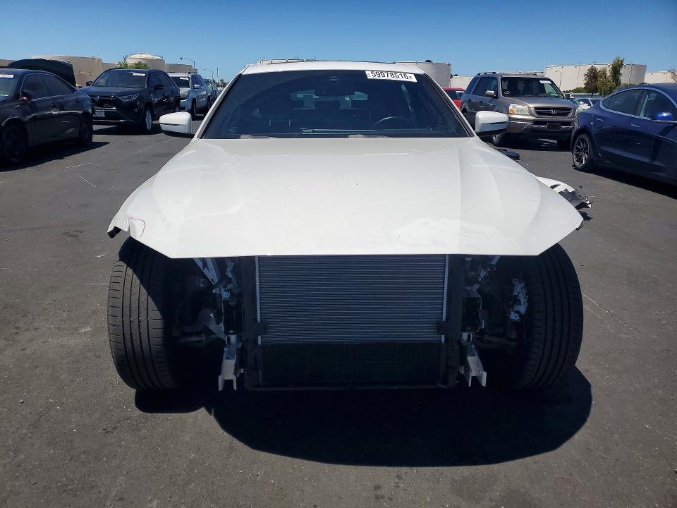 Photo 5 from auction – 2023 BMW I4 with VIN WBY43AW0XPFP62411