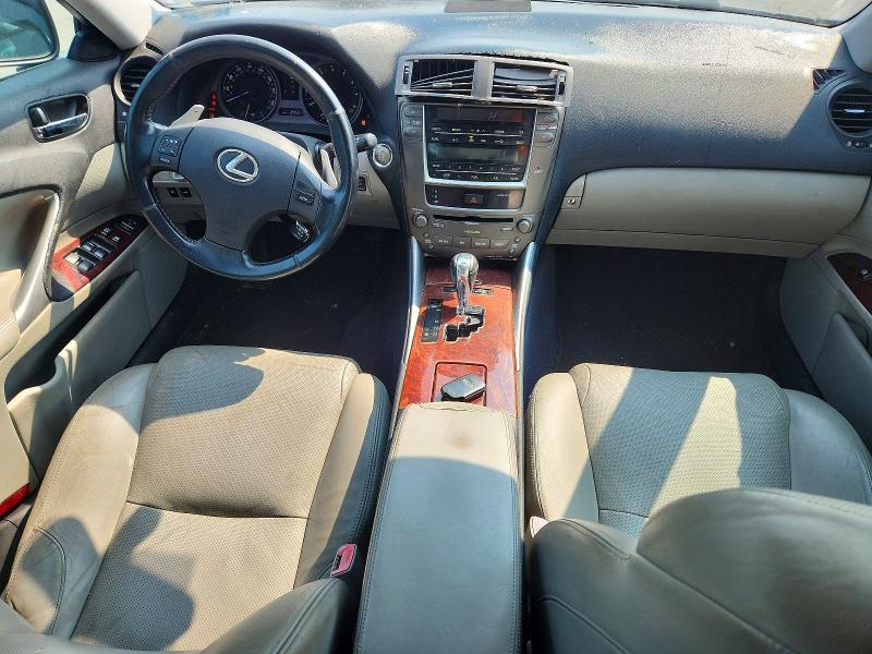 Photo 8 from auction – 2008 LEXUS IS with VIN JTHCK262582022182