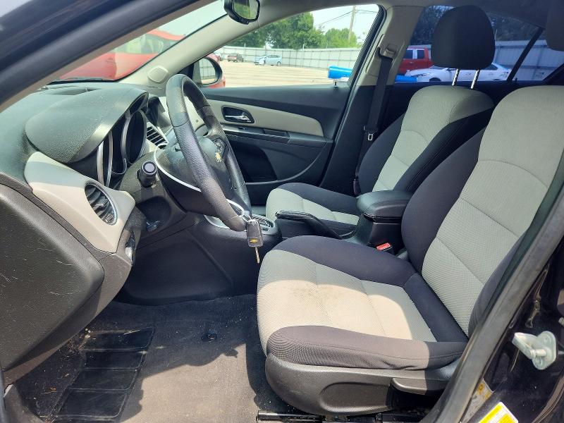Photo 7 from auction – 2012 CHEVROLET CRUZE with VIN 1G1PC5SH1C7363742