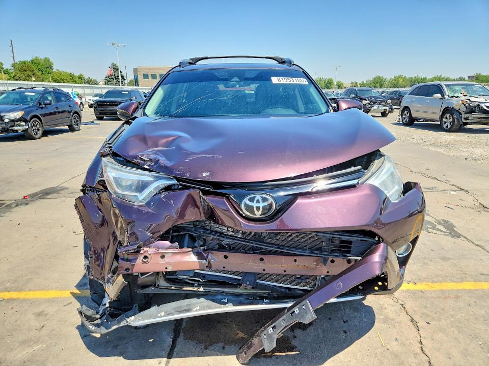 Photo 5 from auction – 2017 TOYOTA RAV4 with VIN 2T3DFREV7HW558606