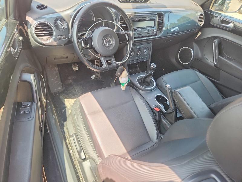 Photo 8 from auction – 2013 VOLKSWAGEN BEETLE with VIN 3VW8T7AT6DM819607