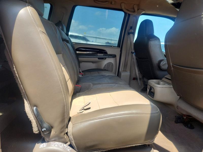Photo 11 from auction – 2003 FORD EXCURSION with VIN 1FMSU45F83EA42517
