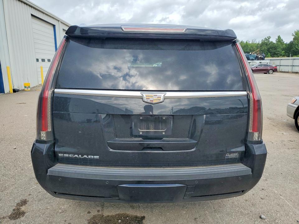 Photo 6 from auction – 2016 CADILLAC ESCALADE with VIN 1GYS4KKJ6GR307123