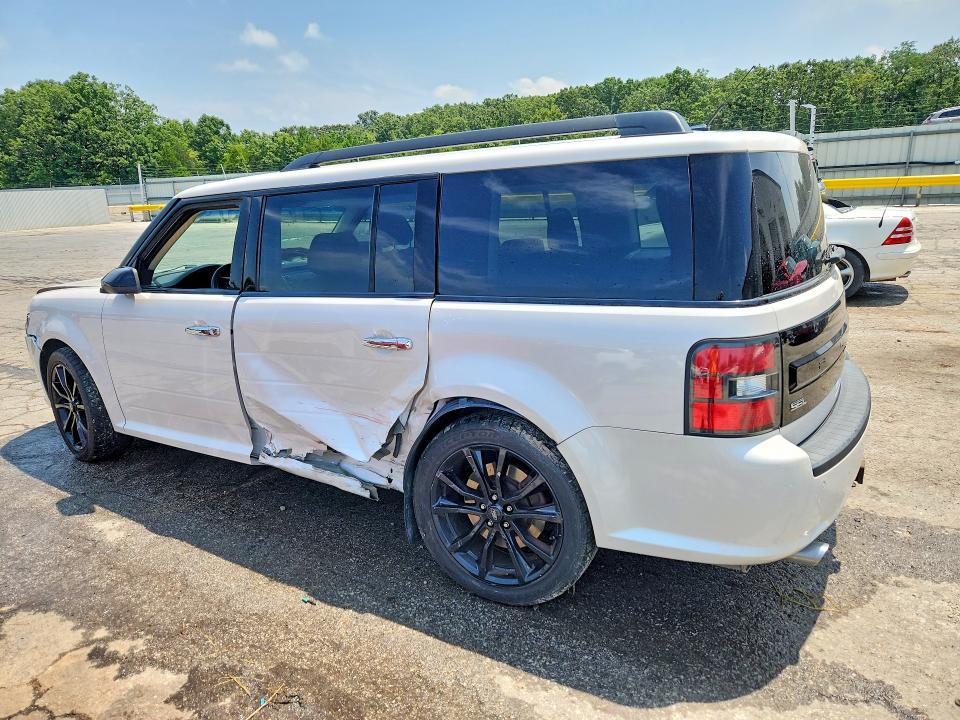 Photo 2 from auction – 2019 FORD FLEX with VIN 2FMGK5C85KBA34424