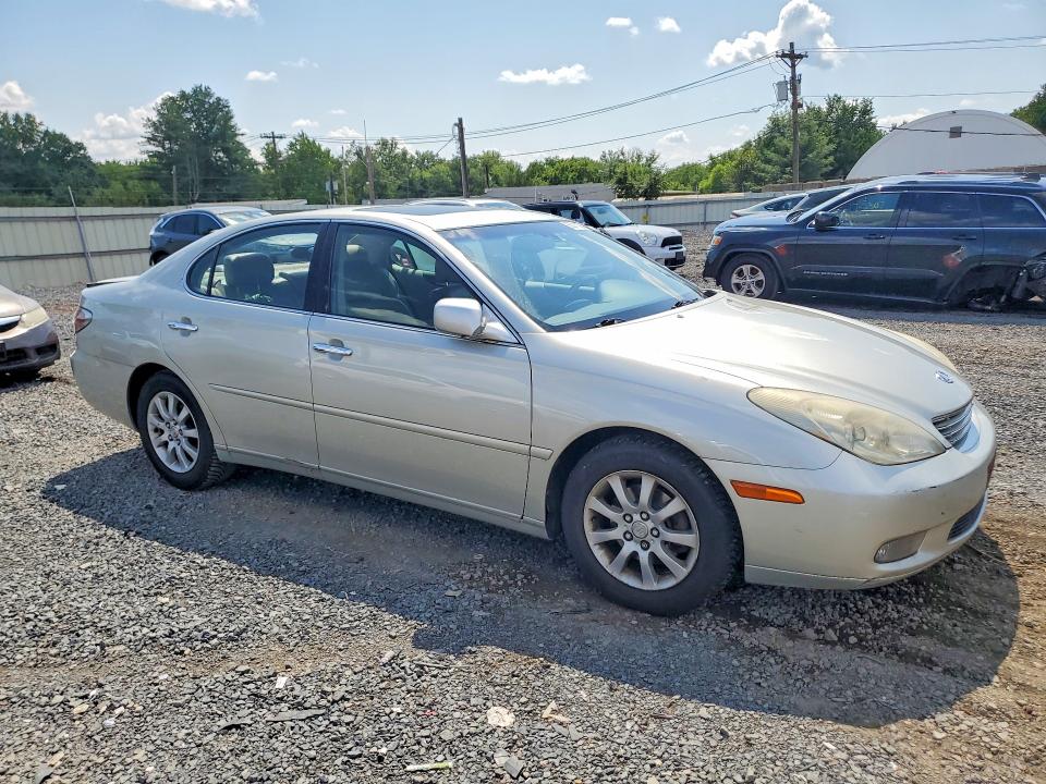 Photo 4 from auction – 2004 LEXUS ES with VIN JTHBA30G945013454