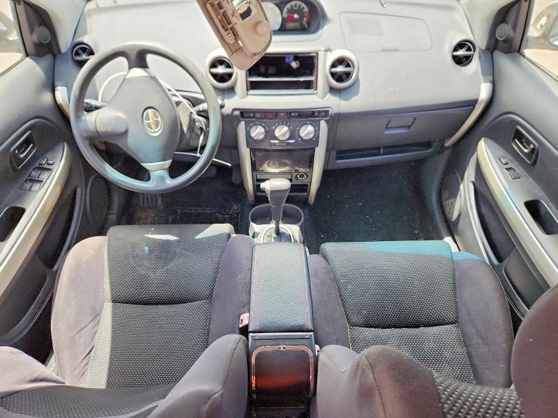 Photo 8 from auction – 2005 SCION XA with VIN JTKKT604X50080316