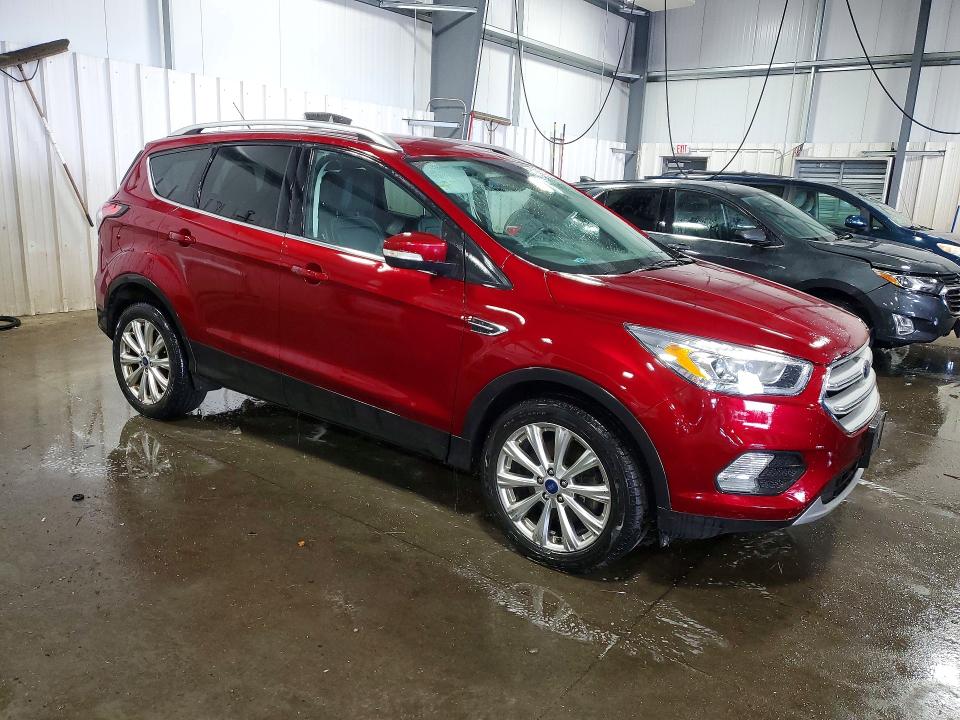 Photo 4 from auction – 2017 FORD ESCAPE with VIN 1FMCU9J93HUA82275