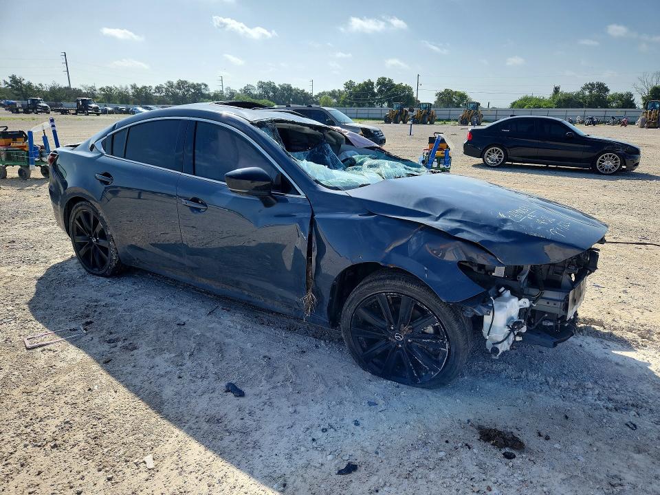 Photo 4 from auction – 2021 MAZDA 6 with VIN JM1GL1WYXM1617799