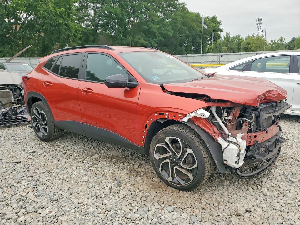 Photo 4 from auction – 2024 CHEVROLET TRAX with VIN KL77LJE20RC066269