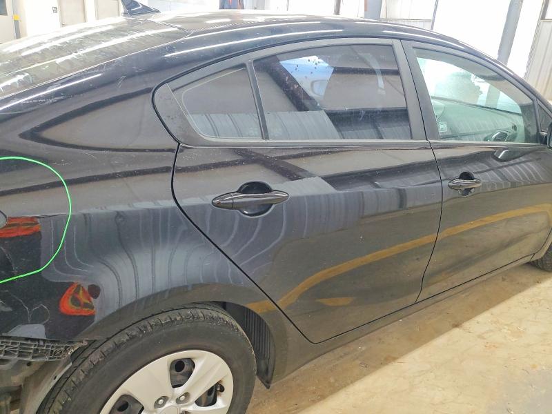 Photo 10 from auction – 2017 KIA FORTE with VIN 3KPFK4A77HE059427