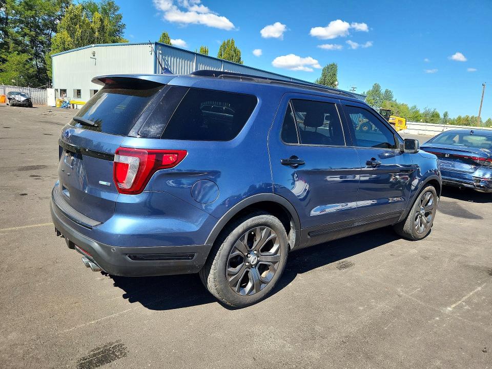 Zdjęcie 3 z aukcji – 2018 FORD EXPLORER z VIN 1FM5K8GT3JGA81479