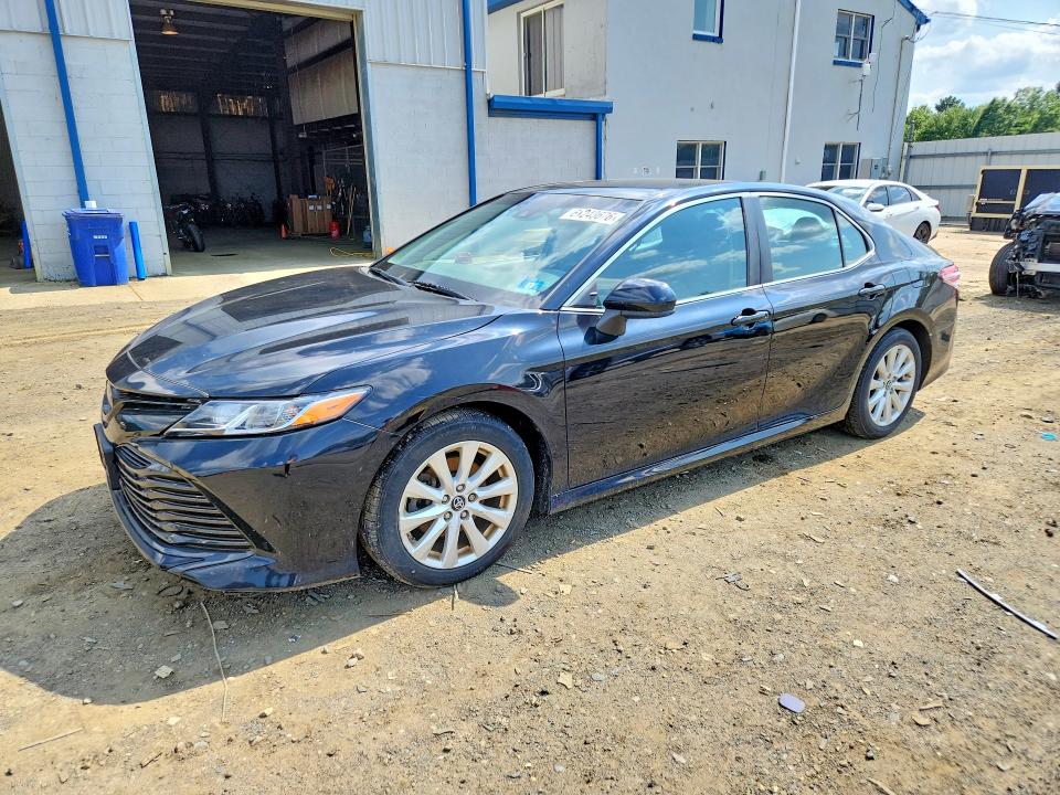 2018 TOYOTA CAMRY - Търг №61243676