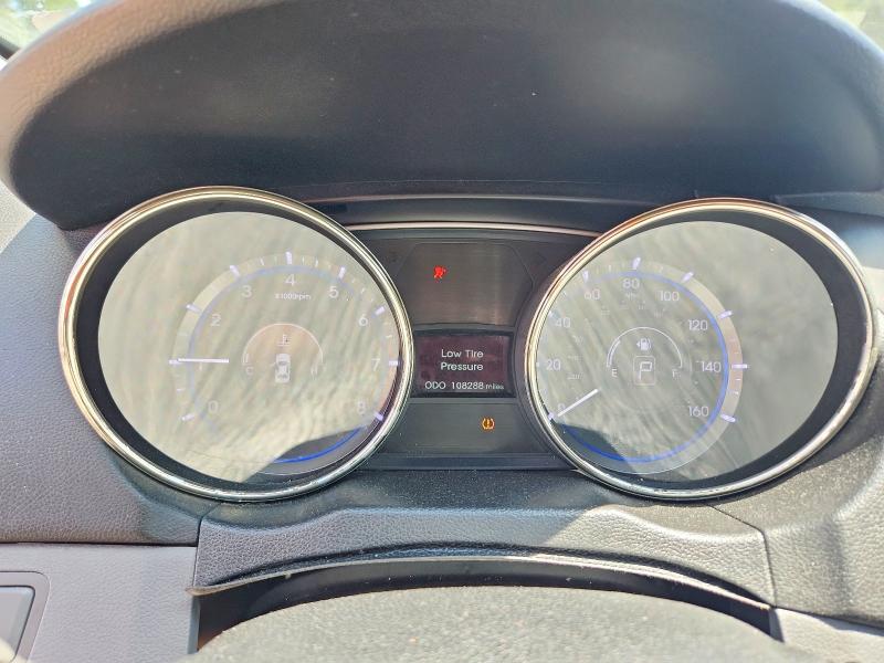 Photo 9 from auction – 2012 HYUNDAI SONATA with VIN 5NPEB4AC8CH486175